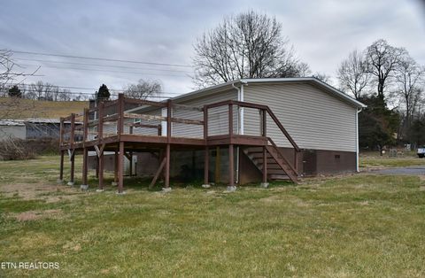 Tiny photo for 112 Sunflower Lane, New Tazewell, TN 37825 (MLS # 1327097)