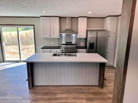 Tiny photo for 206 Edgewood Drive, Sweetwater, TN 37874 (MLS # 1334458)