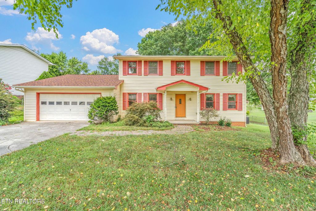 Photo of 7720 Keswick Rd, Powell, TN 37849 (MLS # 1309158)