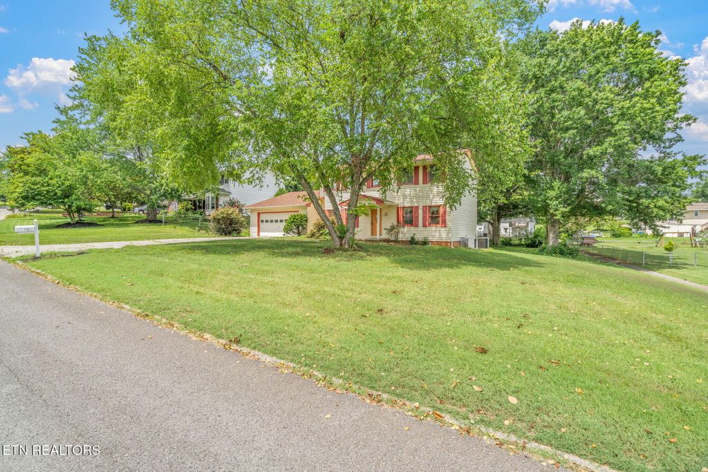 Photo of 7720 Keswick Rd, Powell, TN 37849 (MLS # 1309158)