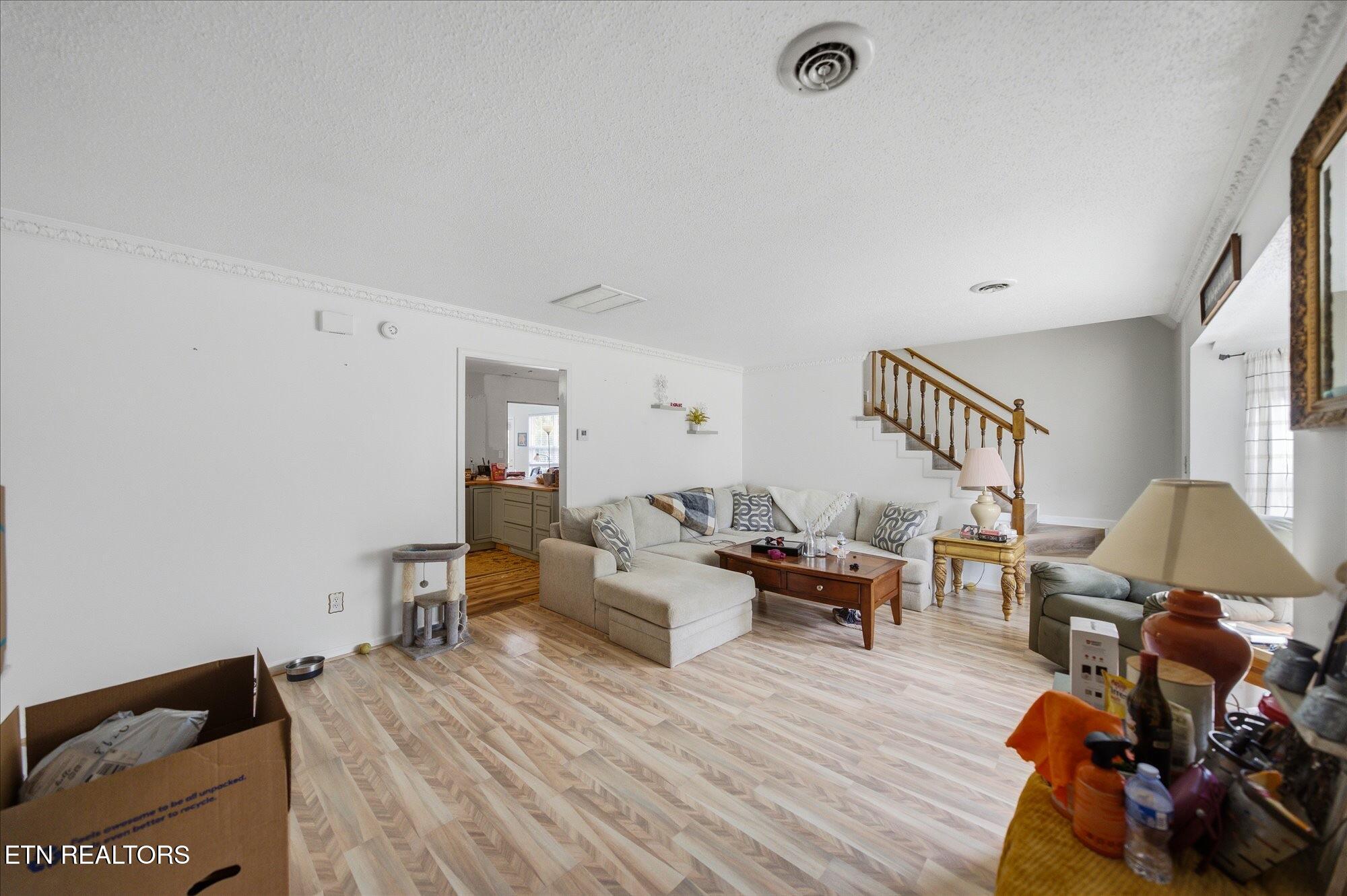 1830 Longcress Drive