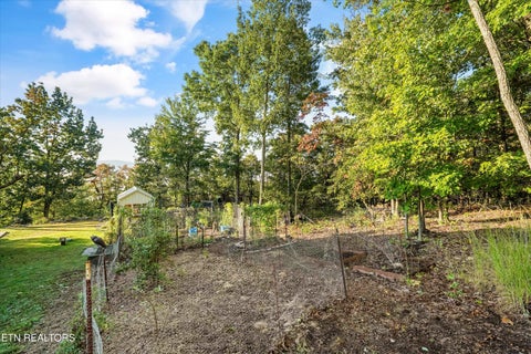 Tiny photo for 1007 Green Ridge Tr, Harriman, TN 37748 (MLS # 1359237)
