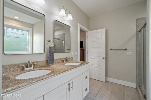 Tiny photo for 1007 Green Ridge Tr, Harriman, TN 37748 (MLS # 1359237)