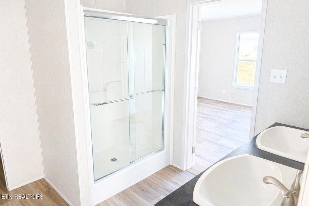 Photo of 106 County Road 314, Sweetwater, TN 37874 (MLS # 1330841)