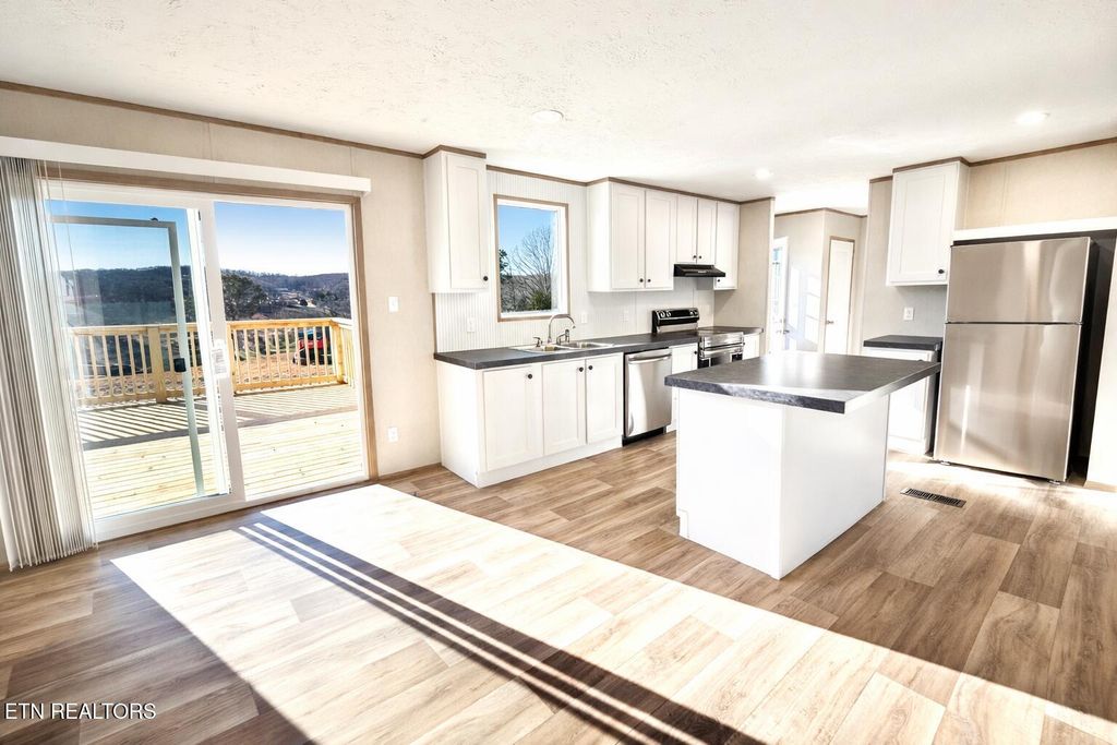 Photo of 106 County Road 314, Sweetwater, TN 37874 (MLS # 1330841)