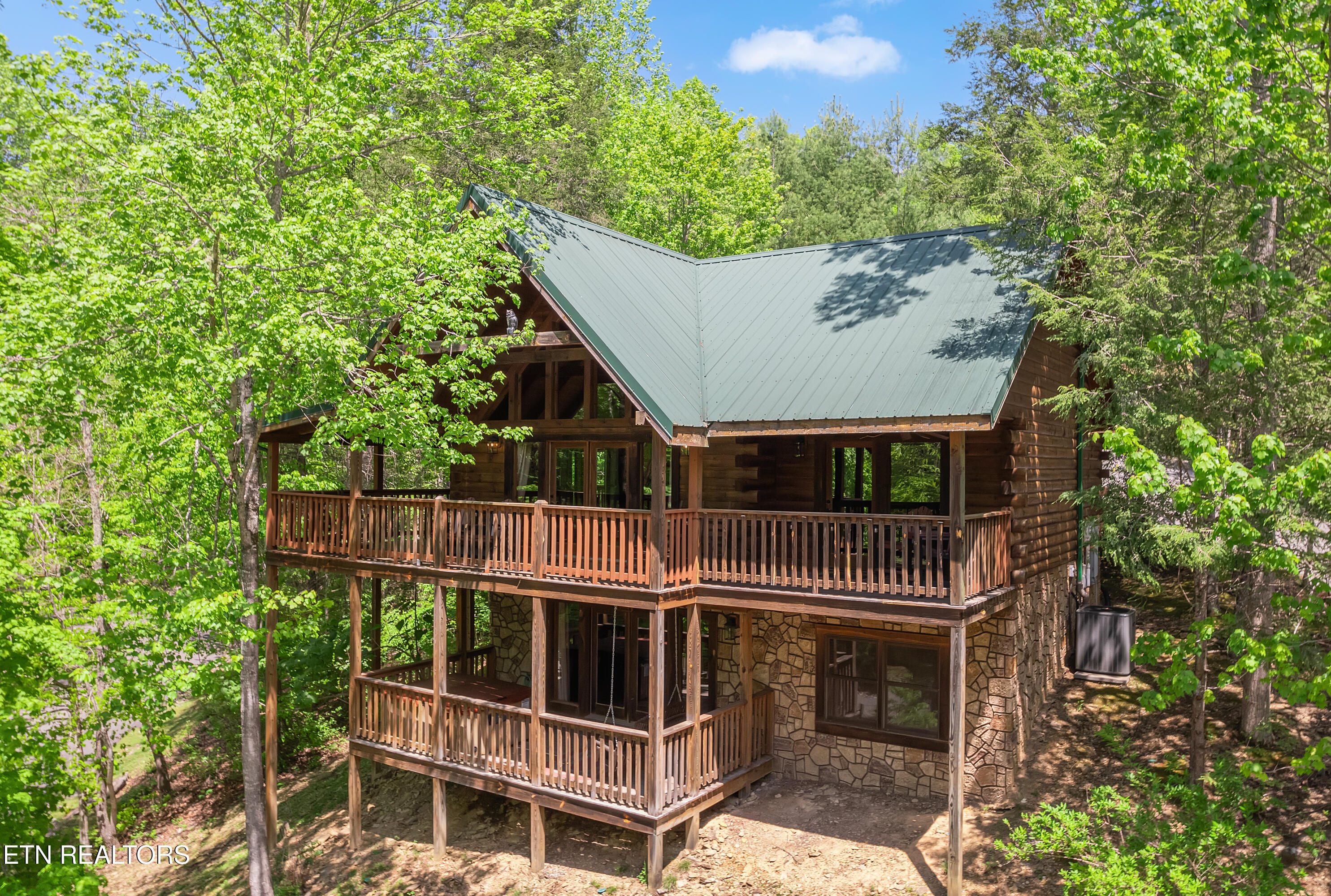721 Poplar Falls Way