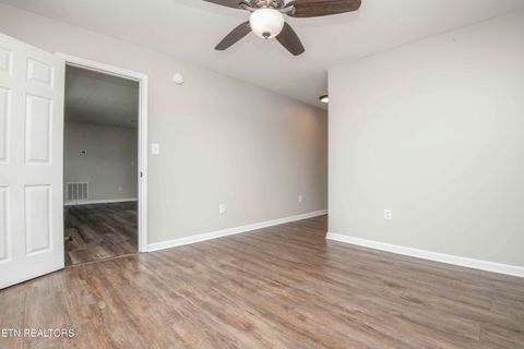 Tiny photo for 1416 Overton Lane, Knoxville, TN 37923 (MLS # 1340441)