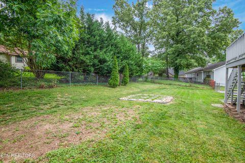 Tiny photo for 1416 Overton Lane, Knoxville, TN 37923 (MLS # 1340441)