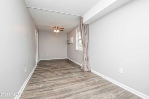Tiny photo for 1416 Overton Lane, Knoxville, TN 37923 (MLS # 1340441)