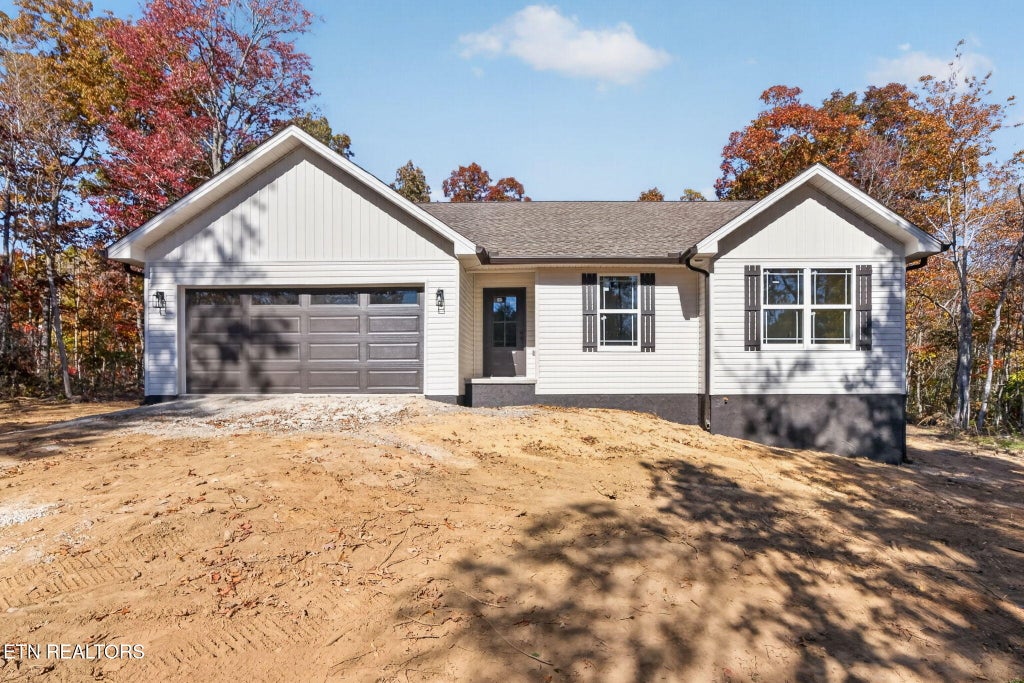 Photo of 164 Pine Breeze Drive, Monterey, TN 38574 (MLS # 1360673)