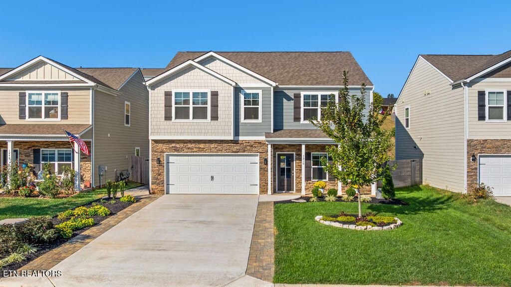 Photo of 1210 Hampton Place Circle, Loudon, TN 37774 (MLS # 1319655)