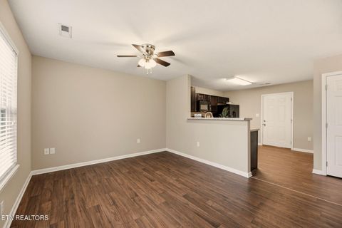 Tiny photo for 3406 Compton St, Knoxville, TN 37920 (MLS # 1332183)