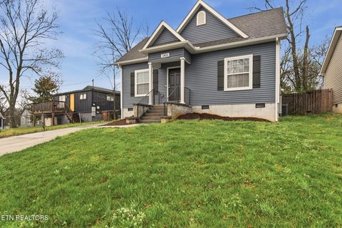 Tiny photo for 3406 Compton St, Knoxville, TN 37920 (MLS # 1332183)