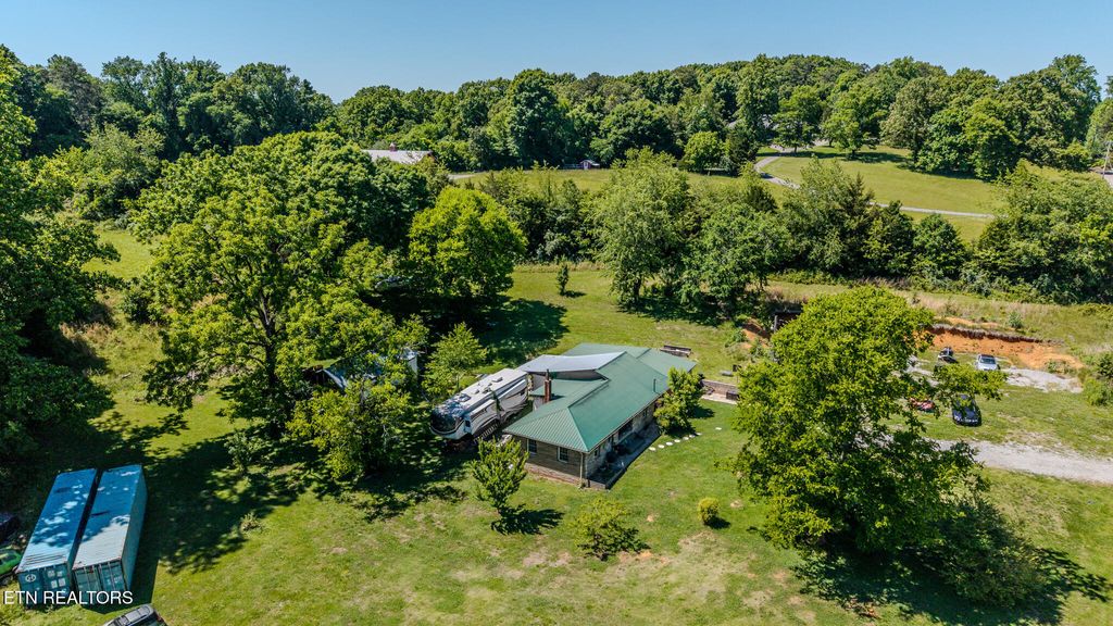 Photo of 2211 Tooles Bend Rd, Knoxville, TN 37922 (MLS # 1328830)