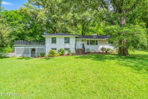 Photo of 4412 Bruhin Rd, Knoxville, TN 37912 (MLS # 1323397)