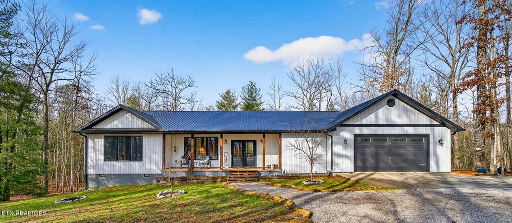 Photo of 399 Georgee Rd, Jamestown, TN 38556 (MLS # 1328253)