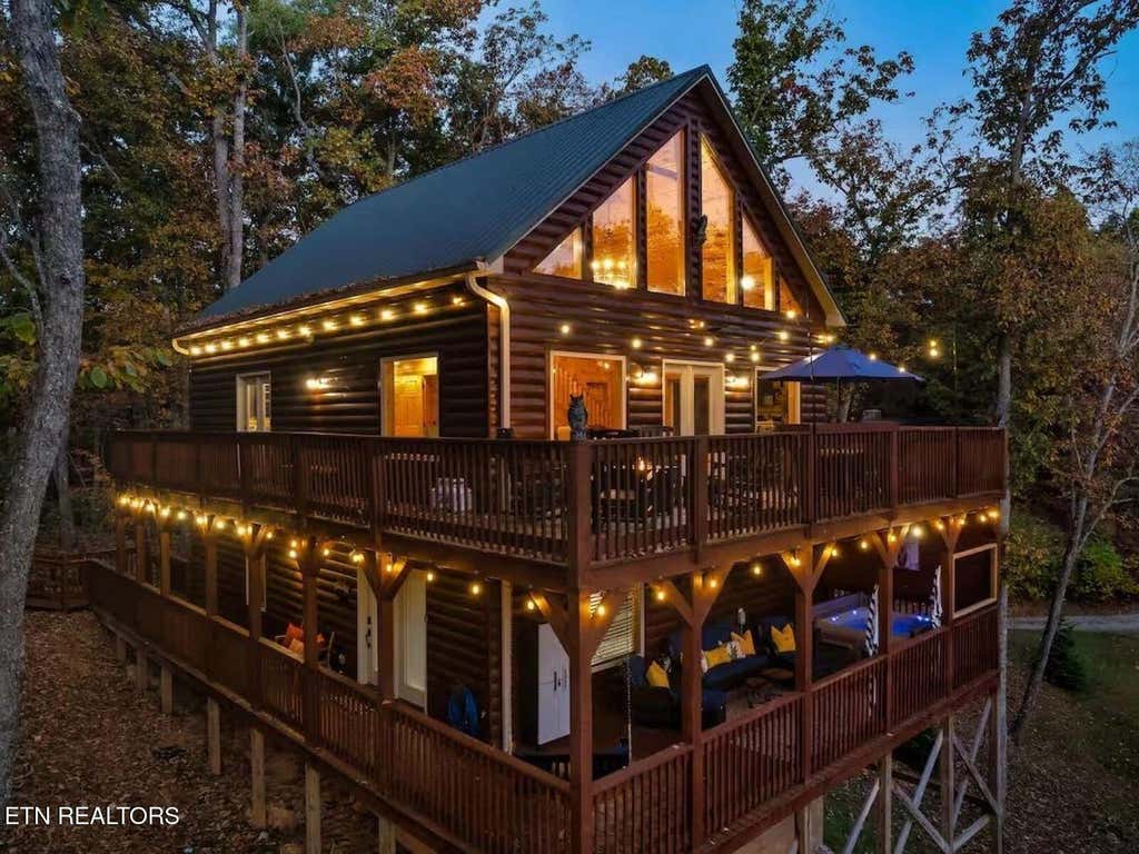 Photo of 4536 Powdermill Estates Rd, Sevierville, TN 37876 (MLS # 1351923)