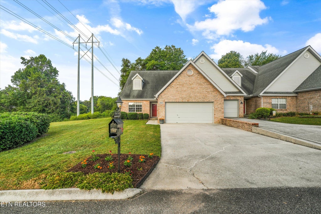 Photo of 3315 Laurel View Rd, Knoxville, TN 37917 (MLS # 1355115)