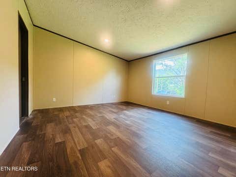 Tiny photo for 1183 Old Lake City Hwy, Clinton, TN 37716 (MLS # 1344144)