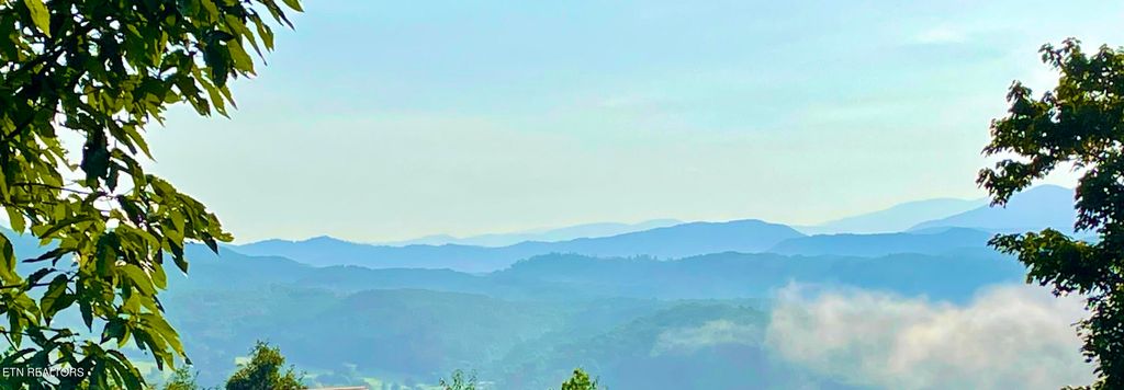 Photo of 000 Highlands Bluff, Tellico Plains, TN 37385 (MLS # 1252594)