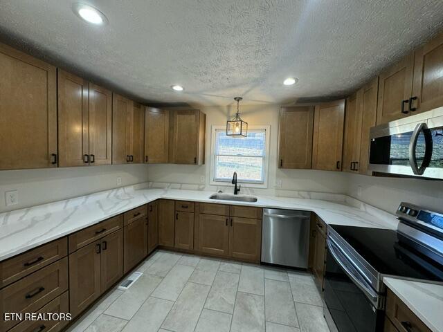 1410 Hidden Hills Drive