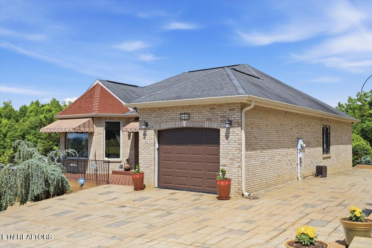 281 Rhonda Way