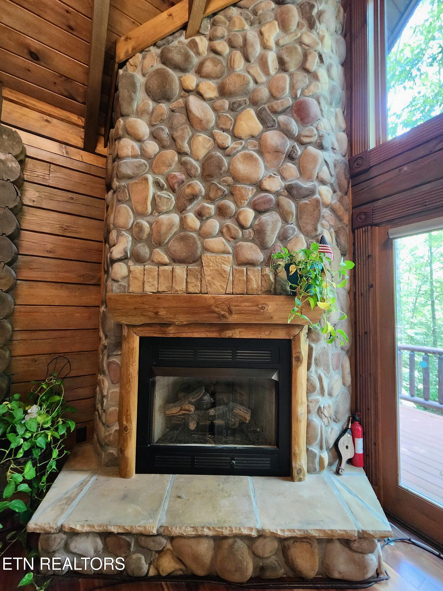 129 Eagle Ridge Rd