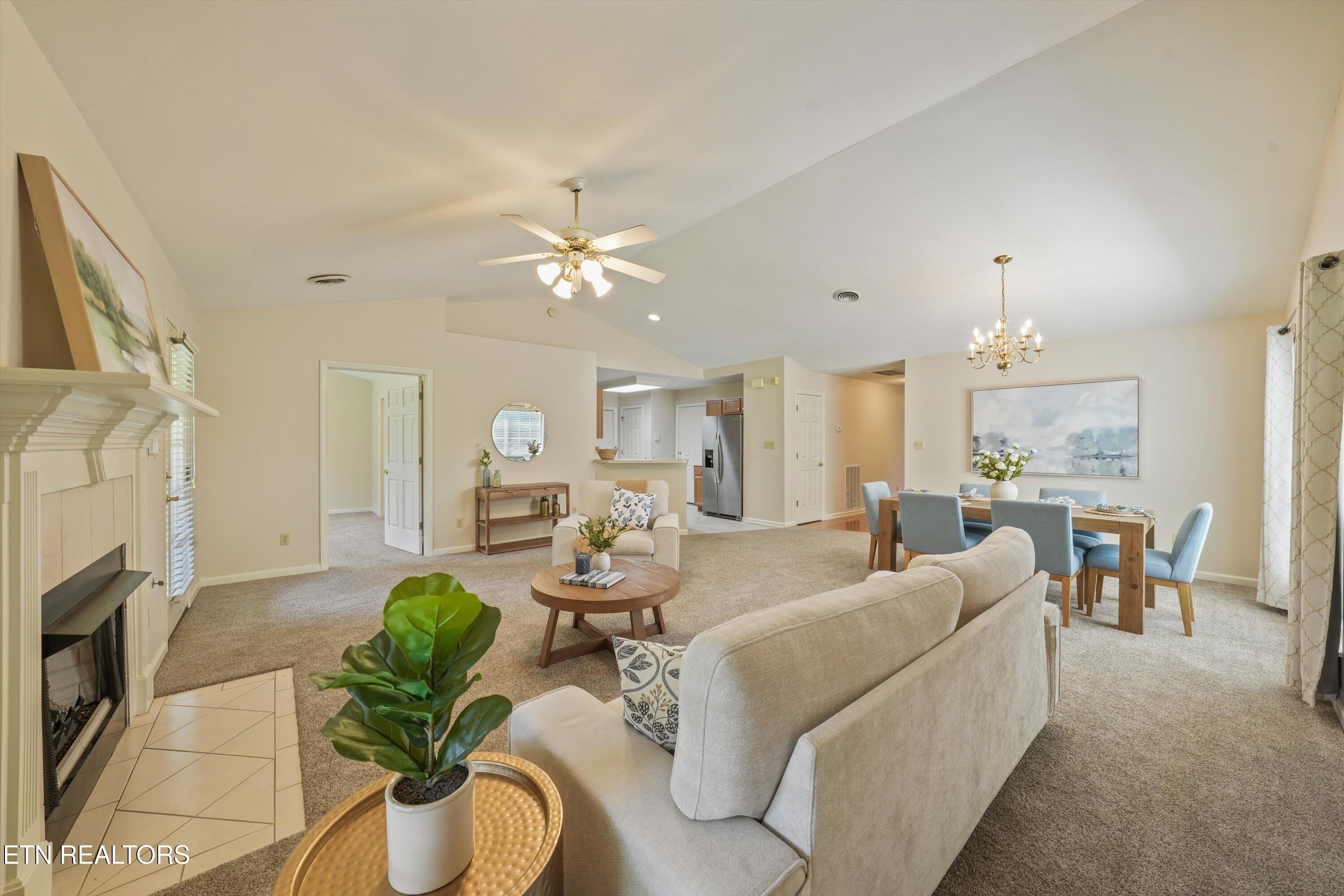 601 Applegate Lane