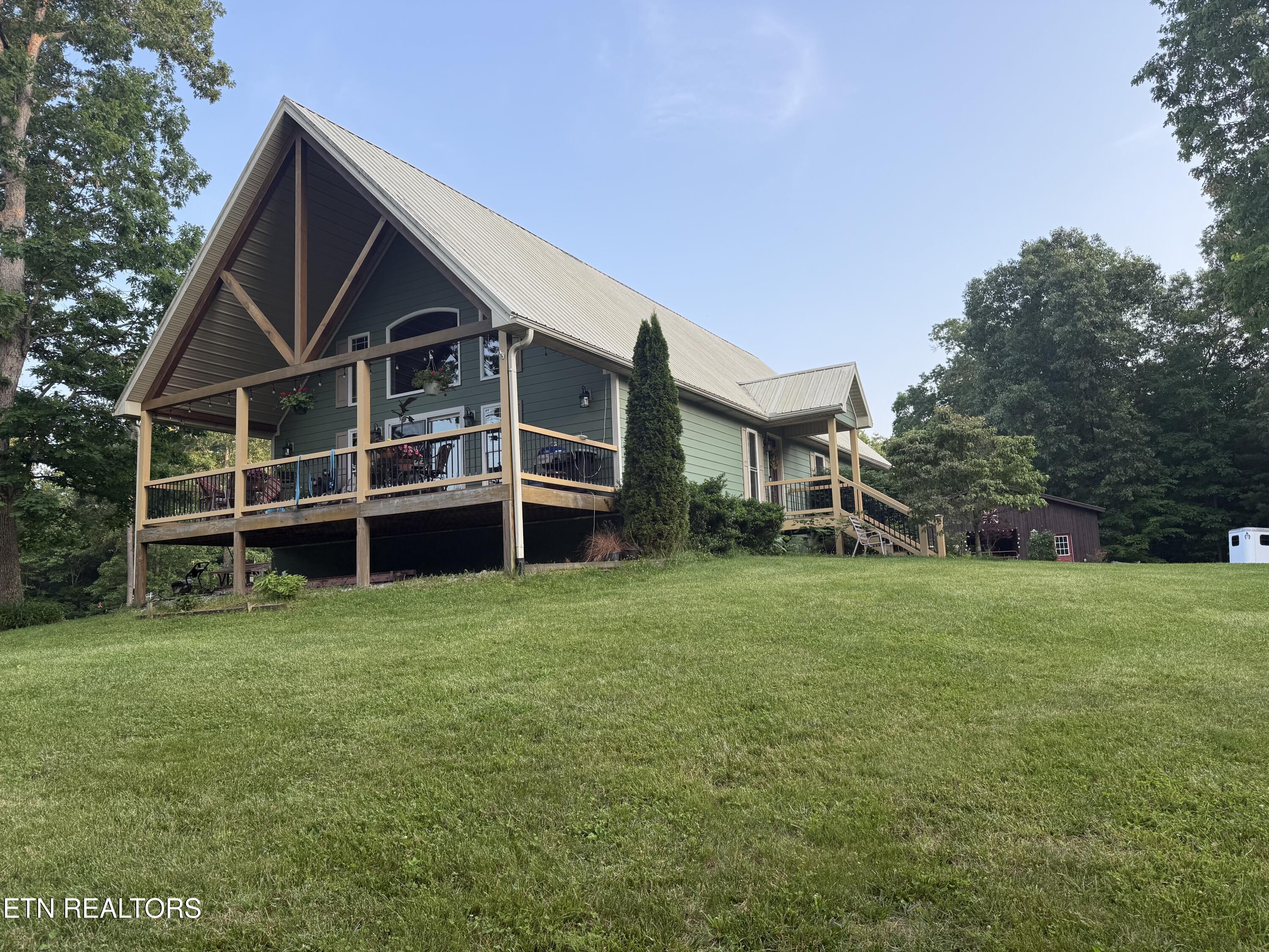 930 Spruce Creek Drive