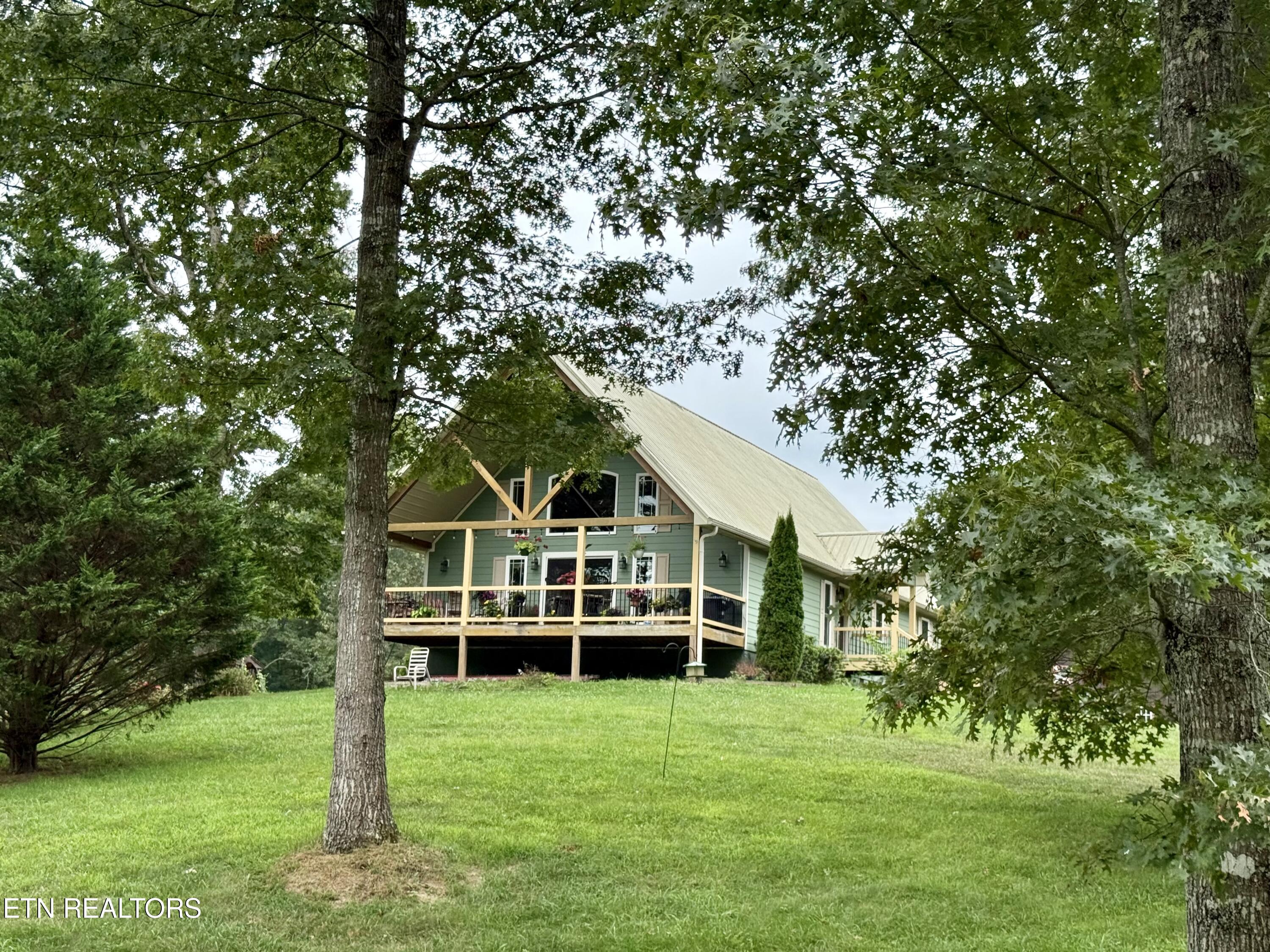 930 Spruce Creek Drive