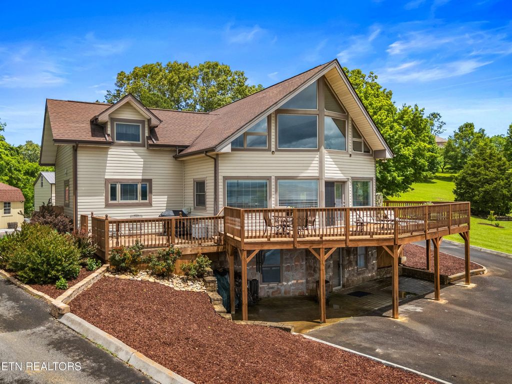 Photo of 1636 Highway 139, Dandridge, TN 37725 (MLS # 1303198)