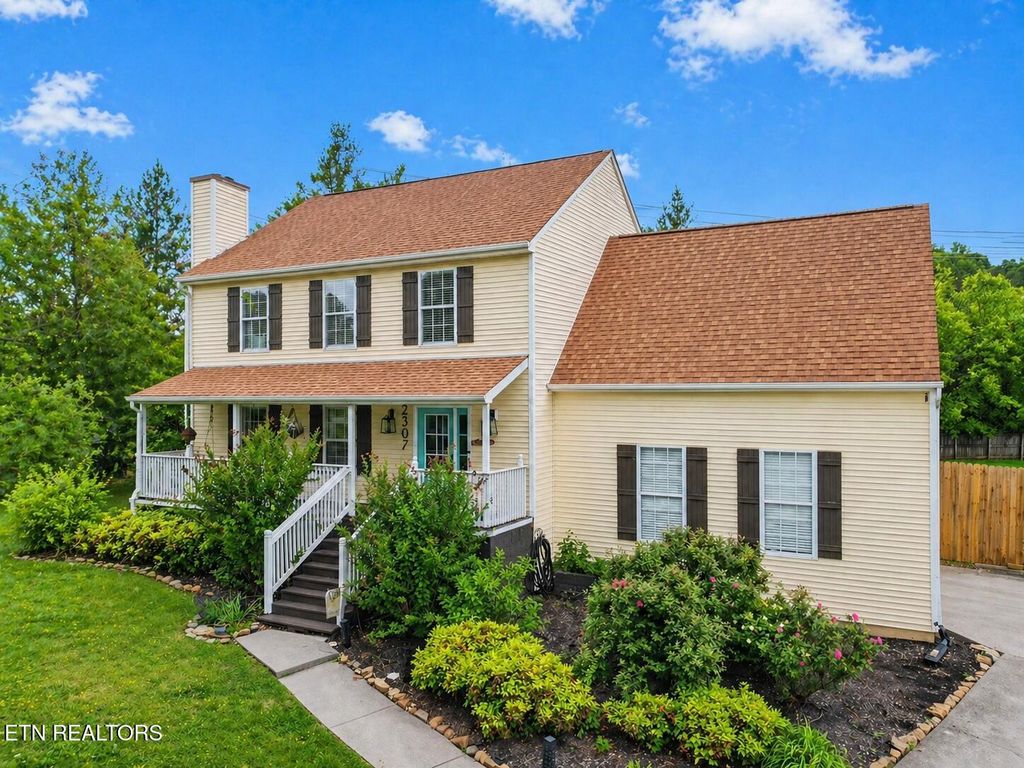 Photo of 2307 Conners Creek Cir, Knoxville, TN 37932 (MLS # 1338582)