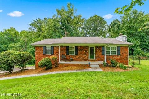 Photo of 6341 Gateway Lane, Knoxville, TN 37920 (MLS # 1350832)