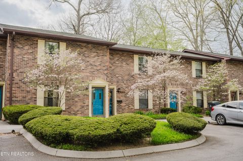 Photo of 1325 Francis Station Drive, Knoxville, TN 37909 (MLS # 1335784)
