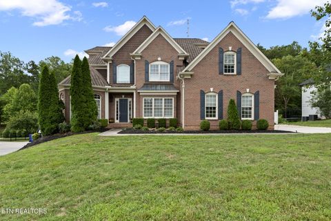Photo of 75 Rolling Links Blvd, Oak Ridge, TN 37830 (MLS # 1312041)