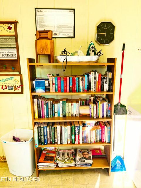 Tiny photo for 117 Highway 73, Townsend, TN 37882 (MLS # 1336751)