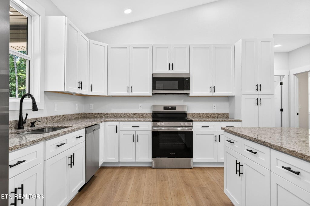 Photo of 1020 Fox Ridge Drive, Grimsley, TN 38565 (MLS # 1354605)