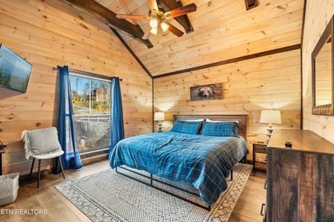 Tiny photo for 817 Pine Top Lane, Gatlinburg, TN 37738 (MLS # 1337013)