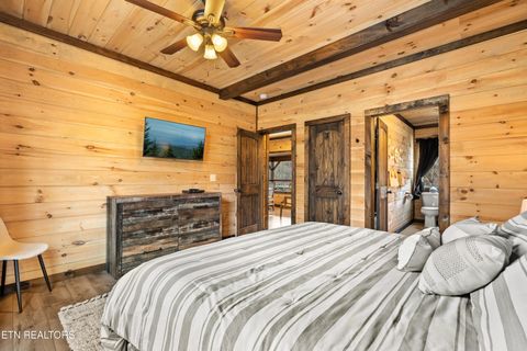 Tiny photo for 817 Pine Top Lane, Gatlinburg, TN 37738 (MLS # 1337013)