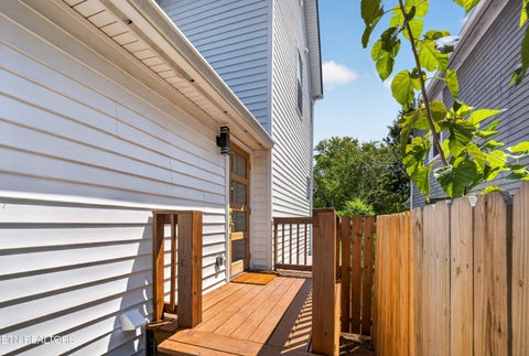 Tiny photo for 207 E Anderson Ave, Knoxville, TN 37917 (MLS # 1354779)