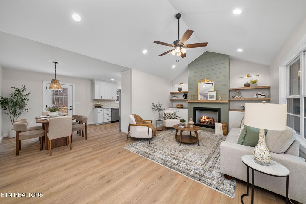 Photo of 6226 Osage Rd, Crossville, TN 38572 (MLS # 1325341)