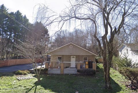 Photo of 4716 Strawberry Plains Pike, Knoxville, TN 37914 (MLS # 1320231)