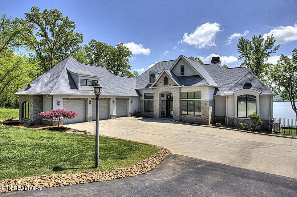 265 E Shore Drive