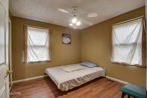 Tiny photo for 438 Kingwood St, Kingston, TN 37763 (MLS # 1341836)