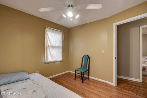 Tiny photo for 438 Kingwood St, Kingston, TN 37763 (MLS # 1341836)