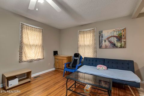Tiny photo for 438 Kingwood St, Kingston, TN 37763 (MLS # 1341836)