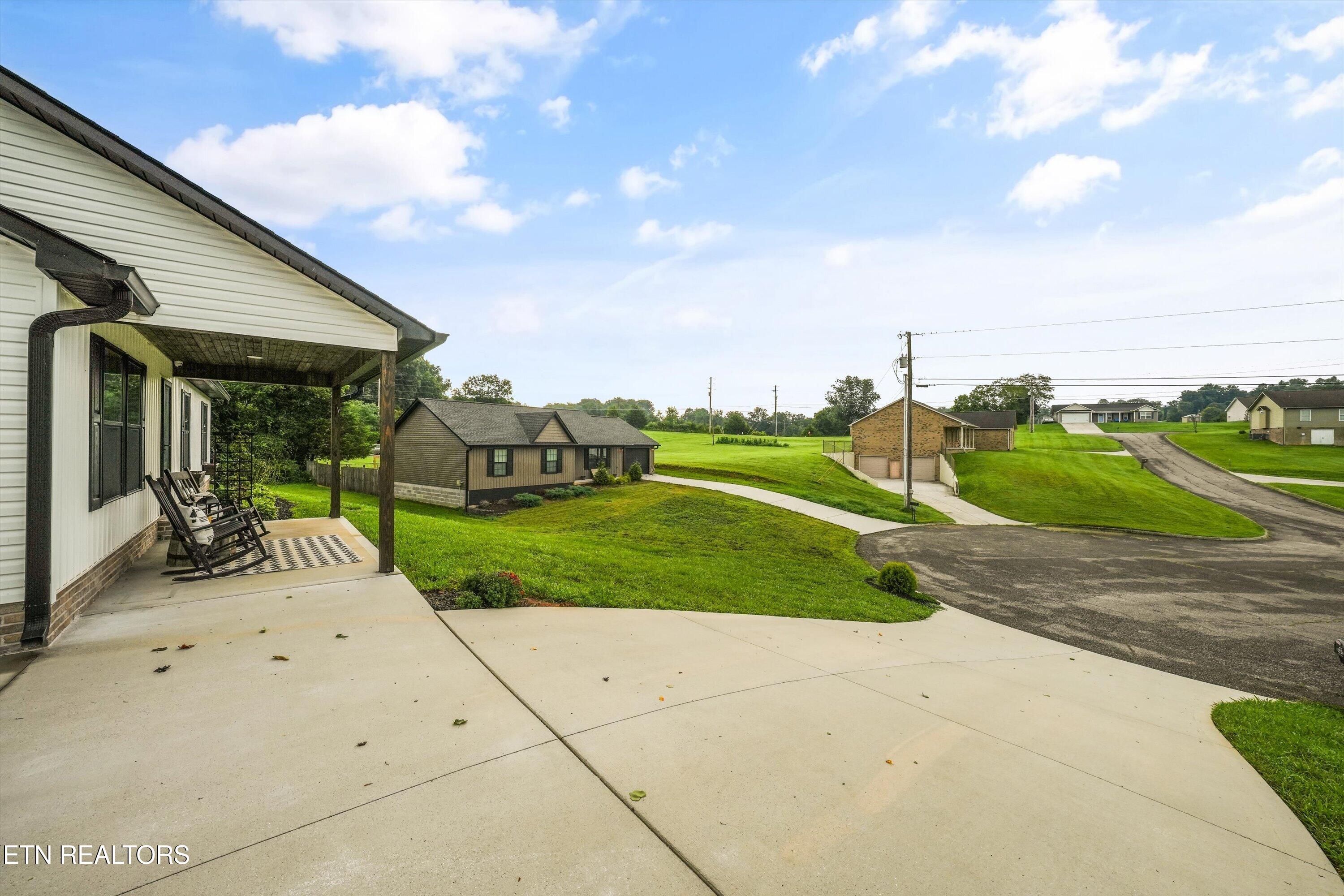 126 Zoe Circle