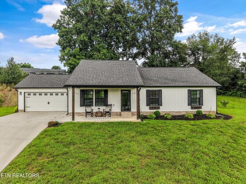 Photo of 126 Zoe Circle, Jacksboro, TN 37757 (MLS # 1349824)