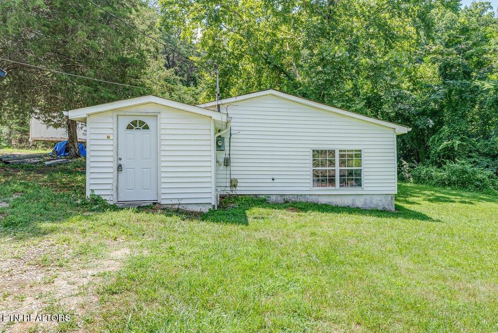 Photo of 9126 ANDERSONVILLE PIKE Pike, Powell, TN 37849 (MLS # 1307268)