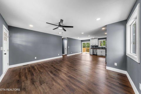 Tiny photo for 382 Davenport Rd, LaFollette, TN 37766 (MLS # 1347560)